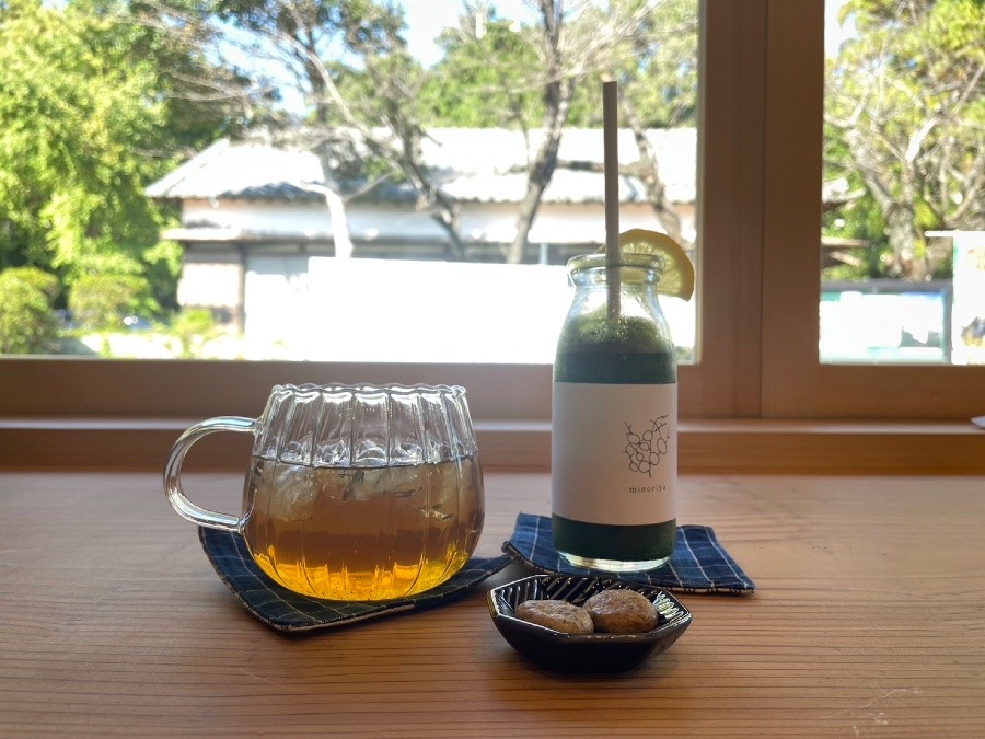 竹神社へ参拝後”ホッと一息”